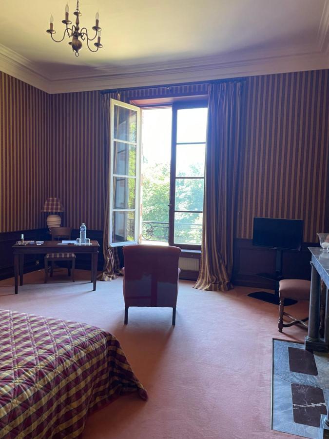 Nogent-sur-Vernisson Chateau De Praslins מראה חיצוני תמונה