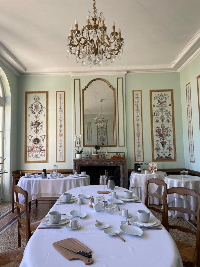 Nogent-sur-Vernisson Chateau De Praslins מראה חיצוני תמונה